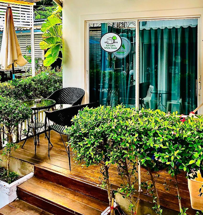Koh Larn White House Hotel Екстериор снимка